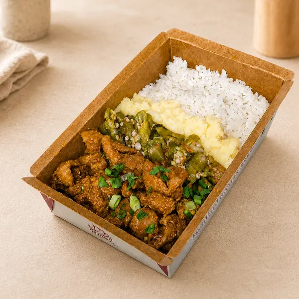 Filé de Coxa com Arroz, Polenta e Quiabo